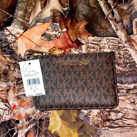 Michael Kors Coin Purse - Picture 1 of 2